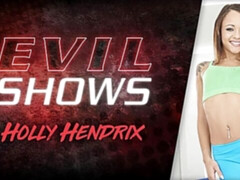 Arsch, Grosser arsch, Braunhaarige, Klaffend, Handjob, Masturbation, Milf, Tätowierung