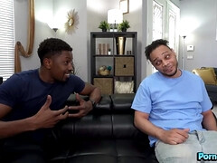 Gros seins, Noire, Blonde, Gorge profonde, Queue, En levrette, Interracial, Rasée