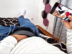 Branlette thaïlandaise, Fille latino, Maman, Seins naturels, Rousse roux, Fils, Serré, Nénés