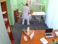 Любители, Большие сиськи, Доктор, Лизание, В офисе, От первого лица, Киски, Униформа