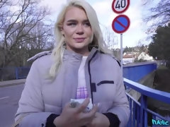 Cul, Blonde, En levrette, Branlette thaïlandaise, De plein air, Pov, Rasée, Nénés