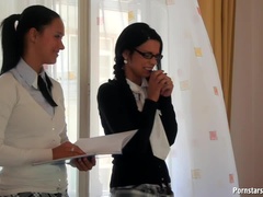 Habillées, Lesbienne, Orgie, Pisser, Élève, Echangistes, Professeur, Jouets