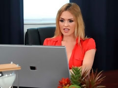 Tetas grandes, Mamada, Estilo perrito, Pajear, Lencería, Masaje, Madres para coger, Afeitado