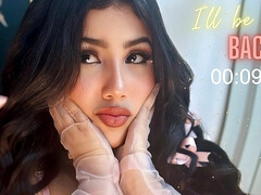 Enthousiasteling, Kont, Grote mammen, Bruinharig, Huisgemaakt, Orgasme, Tieten likken, Nat