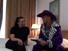 Amateur, Sucer une bite, Rondelette, Mignonne, Fait maison, Masturbation, Mère que j'aimerais baiser, Mouillée