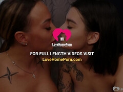 Amateur, Bisexuelle, Brunette brune, 2 femmes 1 homme, Branlette thaïlandaise, Hd, Pov, Tatouage