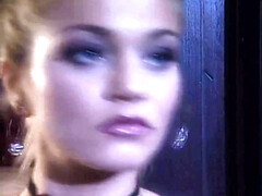 Blonde, Sucer une bite, Plantureuse, Tir de sperme, Fille latino, Mère que j'aimerais baiser, Nénés, Rétro ancien