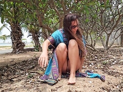 Strand, Vrouw, Moeder die ik wil neuken, Nudist, Pissen, Gezichtspunt, Tieten likken, Vrouw
