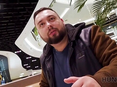 Рогоносцы, Чешки, Пальцем, Лизание, Деньги, На публике, Молоденькие, Сиськи