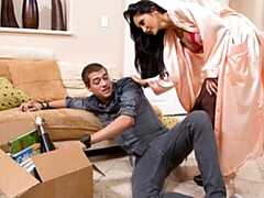 Culo grande, Verga grande, Tetas grandes, Mamada, Morena, Estilo perrito, Madres para coger