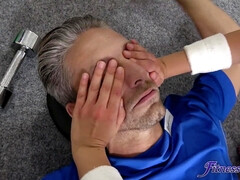 Grosser arsch, Grosser schwanz, Braunhaarige, Sporthalle, Hd, Natürlichen titten, Sport