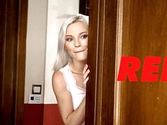 18 ans, Mignonne, Lesbienne, Léchez, Orgasme, Chatte, Lécher le sphincter, Adolescente