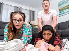 Enthousiasteling, Grote kont, Grote lul, Pijpbeurt, Bruinharig, 1 man 2 vrouwen, Kut duiken, Tiener