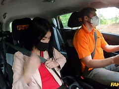 Arsch, Auto, Hundestellung, Würgen, Leder, Im freien, Tätowierung, Titten