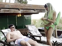 Arabe, Tetas grandes, Morena, Hablar sucio, Enorme, Marido, Al aire libre, Gritar