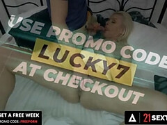 Grosse titten, Sperma im mund, Spermaladung, Hundestellung, Lecken, Reif, Muschi, Stiefmutter