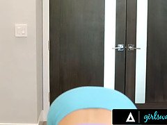 Hd, キス, レズビアン, なめる, オマンコ, 赤毛, フェラする, バイブレーター
