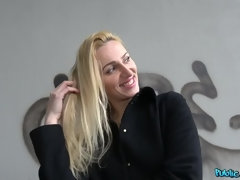 Blasen, Betrug, Paar, Masturbation, Im freien, Pov, Öffentlich, Muschi
