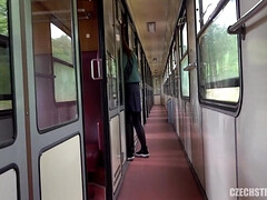 Amateur, Gros seins, Sucer une bite, Brunette brune, Hd, Pov, Public, Adolescente