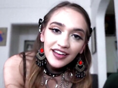 Leie, Grosse titten, Grufti, Handjob, Pov, Muschi, Entkleiden, Titten