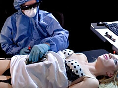 18 jahre, Grosser arsch, Grosse titten, Blondine, Arzt, Rasiert, Dürr, Jungendliche (18+)