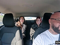 Auto, Sperma shot, Extreem, Vrouw, Duits, Masturbatie, Natuurlijk, Trio