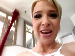 Anal, Blonde, Gorge profonde, Double pénétration, Faciale, Avaler, Plan cul à trois, Nénés