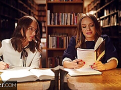 Arsch, Blondine, Domination, Fetisch, Hardcore, Jungendliche (18+), Flotter dreier, Titten