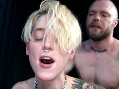 Bondage discipline sadomasochisme, Blond, Pijpbeurt, Hardcore, Klein