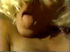 Anal, Sucer une bite, Faciale, Talons, Masturbation, Mère que j'aimerais baiser, Orgie, Rétro ancien