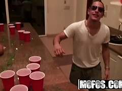 Leie, Braunhaarige, Doppelpenetration, Gruppensex, Hd, Latina, Party, Pov