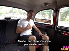 Leie, Blasen, Auto, Kehlenfick, Hundestellung, Im freien, Piercing, Realität