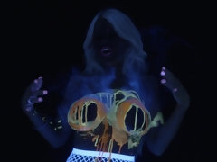 Grosse titten, Blondine, Blasen, Hundestellung, Aufs gesicht abspritzen, Hd, Strumpfhose, Reiten