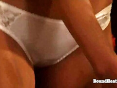 Blond, Bruinharig, Dominante vrouw, Hd, Lesbisch, Masseren, Kut duiken, Slaaf
