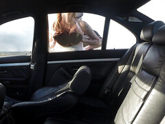 Arschlecken, Auto, Fingern, Lecken, Polizei, Pov, Muschi, Rotschopf