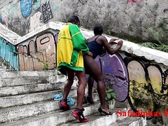 Gros cul, Noire, Sucer une bite, Fille latino, Mère que j'aimerais baiser, De plein air, Public