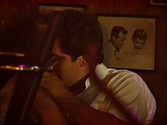 Gros seins, Rétro ancien