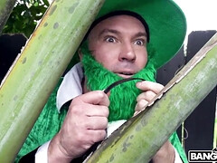 Grote kont, Bruinharig, Rondborstig, Lul, Hd, Latijnse vrouw, Natuurlijke tieten, Geschoren