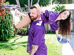 Verga grande, Estilo perrito, Pajear, Sexo duro, Lamidas, Coño, Calcetines, Uniforme