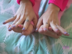 Blond, Masturbatie, Klein, Kut duiken, Geschoren, Mager, Tieten likken