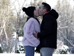 In den arsch, Schwarz, Blasen, Spermaladung, Schwanz, Aufs gesicht abspritzen, Hd, Natürlichen titten