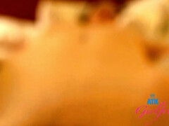 Amateur, Brunette brune, Petite amie, Piercing, Chatte, Nénés