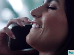 Kont, Grote mammen, Bruinharig, Zoenen, Lesbisch, Natuurlijke tieten, Kut duiken, Tieten likken