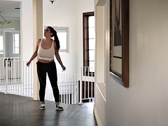 Gros seins, Brunette brune, Rondelette, Érotique, Hard, Domestique, Mamelons, Softcore