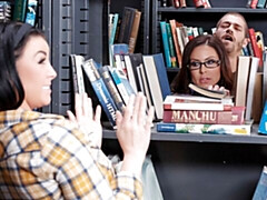 Gros cul, Grosse bite, Gros seins, En levrette, Léchez, Mère que j'aimerais baiser, Chatte, Nénés