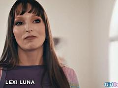 You have already made me orgasm so why dont you join stepmom