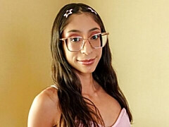 Любители, Брюнетки, Пальцем, Мастурбация, Киски, Тощие, Соло, Стриптизерша