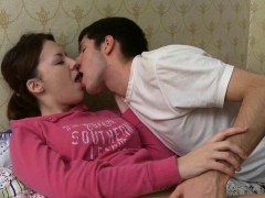 Брюнетки, Европейки, Пальцем, Русские, Молоденькие