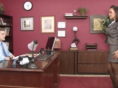 Grosser schwanz, Grosse titten, Blasen, Vollbusig, Hundestellung, Aufs gesicht abspritzen, Hd, Milf