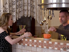 素人, ブロンド, 爸, なめる, オマンコ, 息子, ティーン, オッパイの